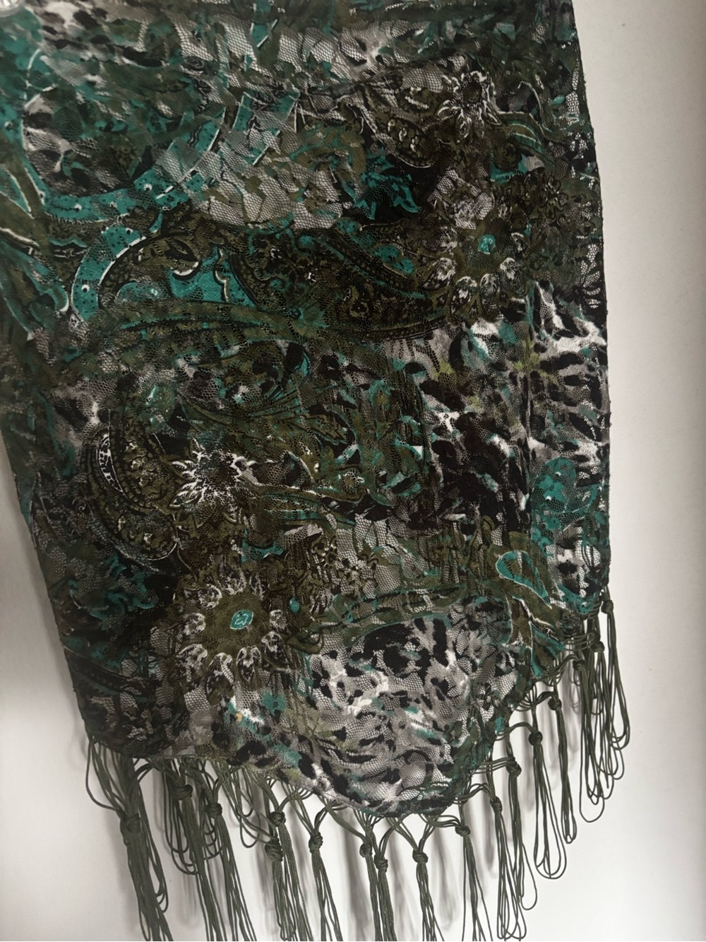 VTG Bandana Tie Top with macrame fringe trim